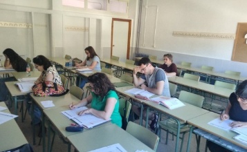 Alumnat en classe de valencià