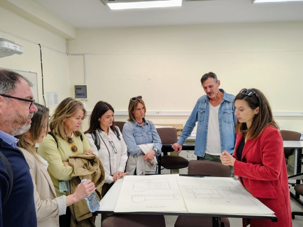 Profesores de la  xarxa FP en la reunión en Patras
