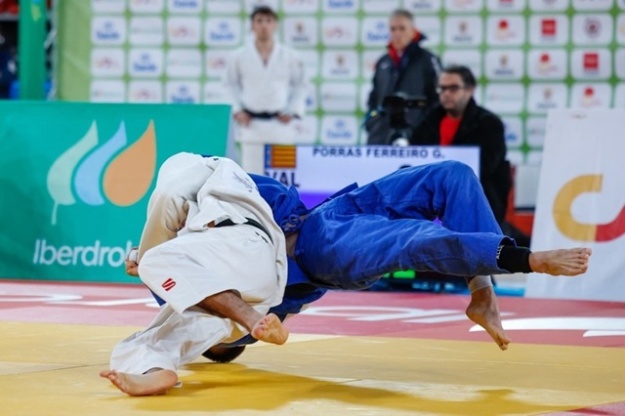 Gaizka Porras competint en judo