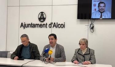 Josep Maria Segura, Toni Francés i Encarna Santacreu en roda de premsa