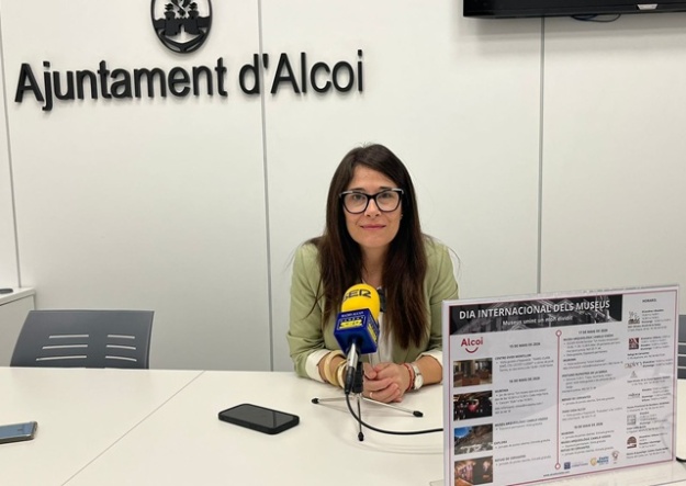 Lorena Zamorano en roda de premsa