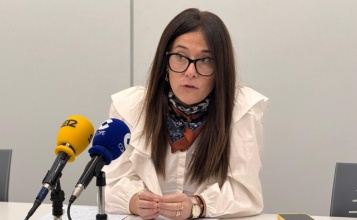 Lorena Zamorano durant la roda de premsa