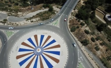 Vista aèria de la rotonda de l'accés sud
