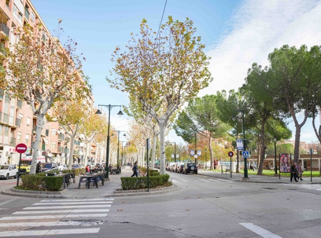 Zona Nord, Avinguda de la Hispanitat