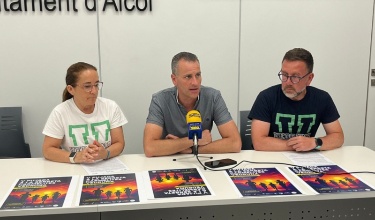 El concejal Alberto Belda y representantes del Club Carmelitas Vedruna en rueda de prensa
