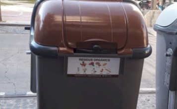 Contenidor marró d'Alcoi