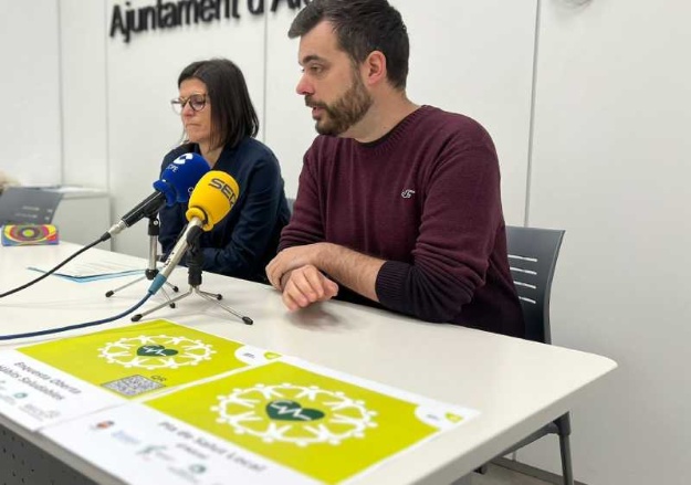 Regidor de Salut Pública i presidenta del Consell de Salut en roda de premsa