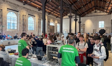 Estudiants en la Fira d’Habilitats d'FP l'Alcoià-el Comtat al Parc Tecnològic de Rodes